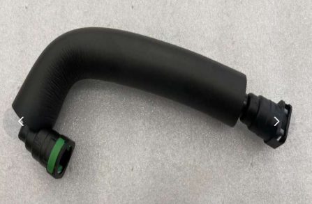 أنبوب تهوية علبة المحرك (PCV Valve Hose)